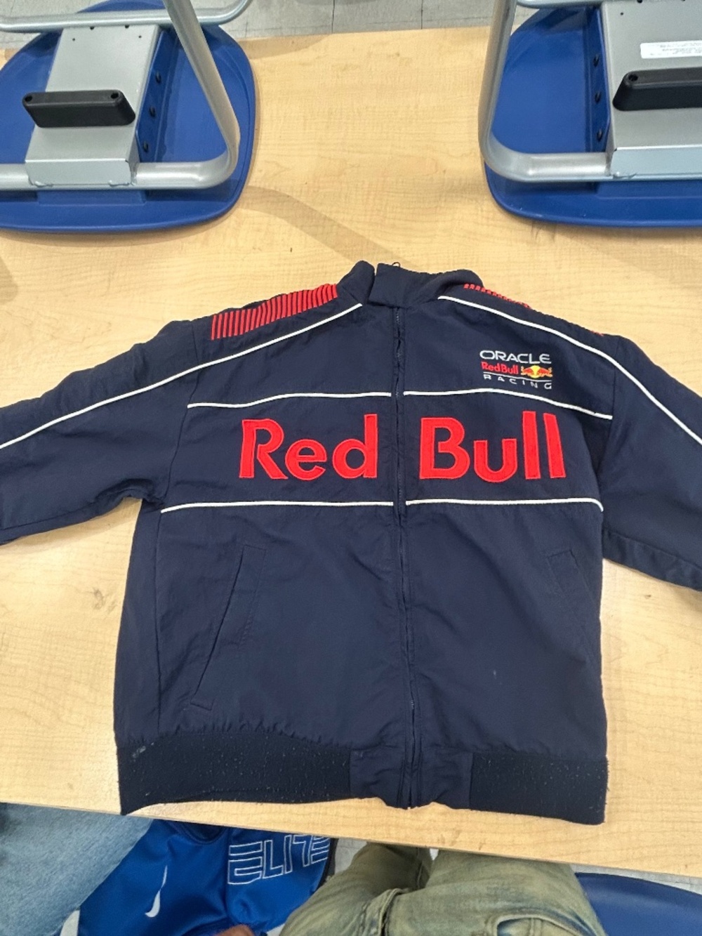 ORACLE REDBULL RACING JACKET.(USED LIKE NEW) CAN NEGOTIATE PRICING